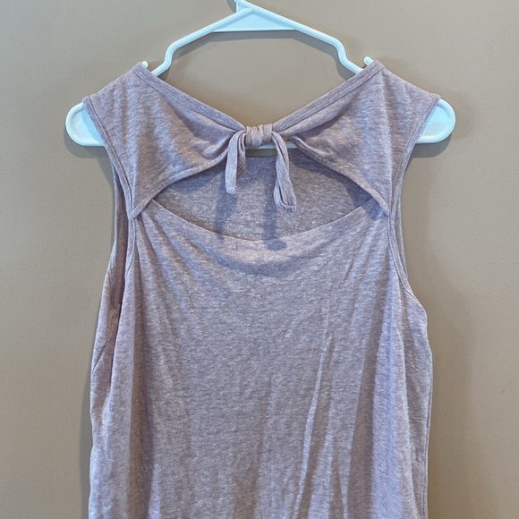 Old navy linen blend tie back tank - Picture 2 of 4